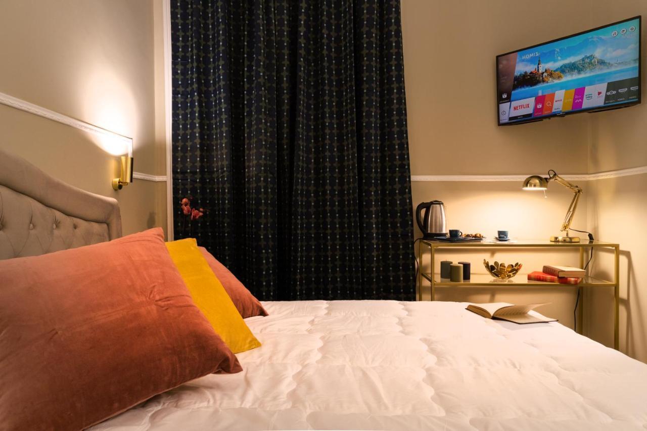 Fair Suite Roma Termini ภายนอก รูปภาพ