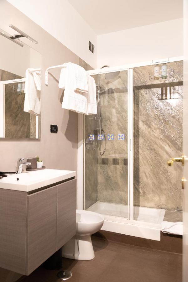 Fair Suite Roma Termini ภายนอก รูปภาพ