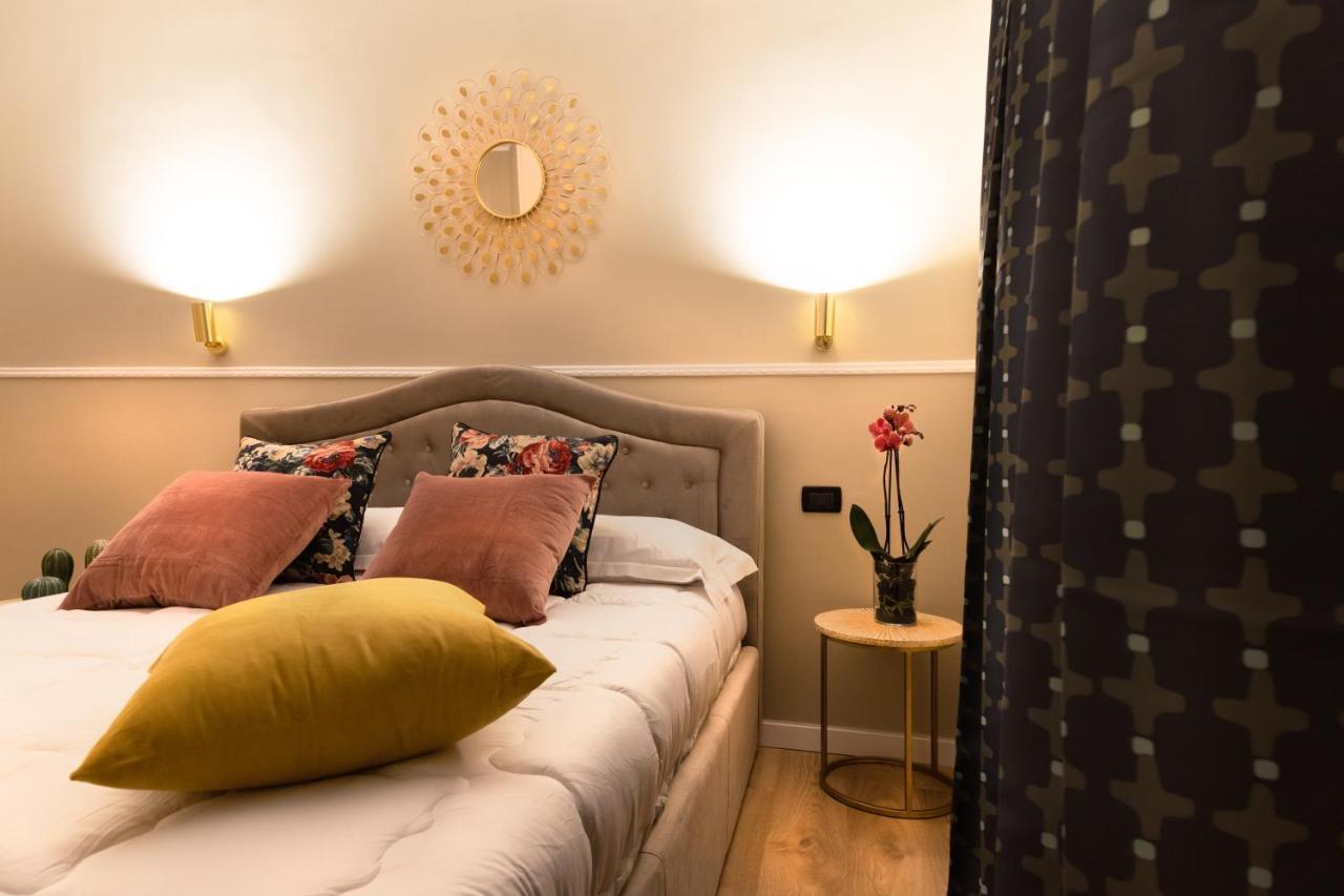 Fair Suite Roma Termini ภายนอก รูปภาพ