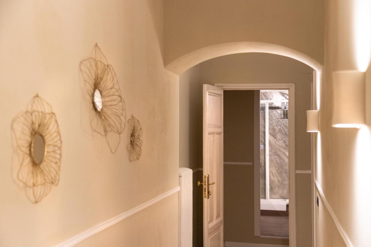 Fair Suite Roma Termini ภายนอก รูปภาพ